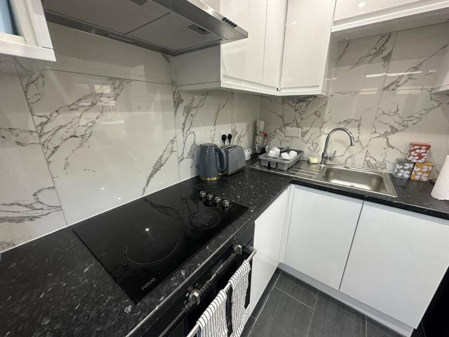 2 Bedroom House,Brownhillrd Se6 Londres Exterior foto